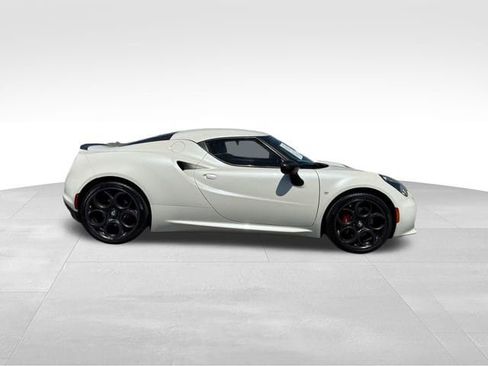 Used 2016 Alfa Romeo 4C Coupe w/ Coupe Track Package 1 RWD image 6