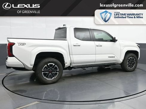 Used 2024 Toyota Tacoma TRD Sport RWD image 8