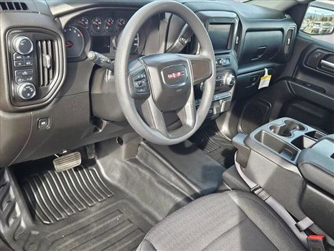 Used 2025 GMC Sierra 1500 Pro w/ Pro Value Package image 10