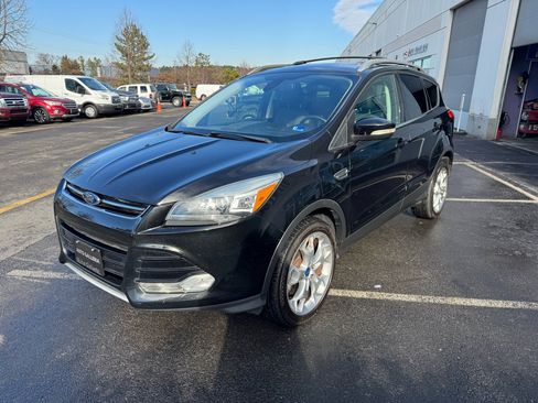 Used 2013 Ford Escape Titanium image 8