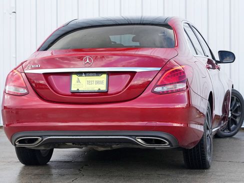 Used 2016 Mercedes-Benz C 300 Sedan image 4