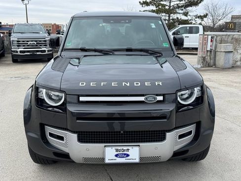 Used 2023 Land Rover Defender 130 S image 2