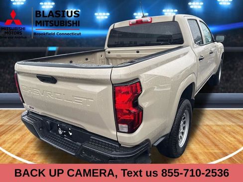 Used 2024 Chevrolet Colorado W/T image 4