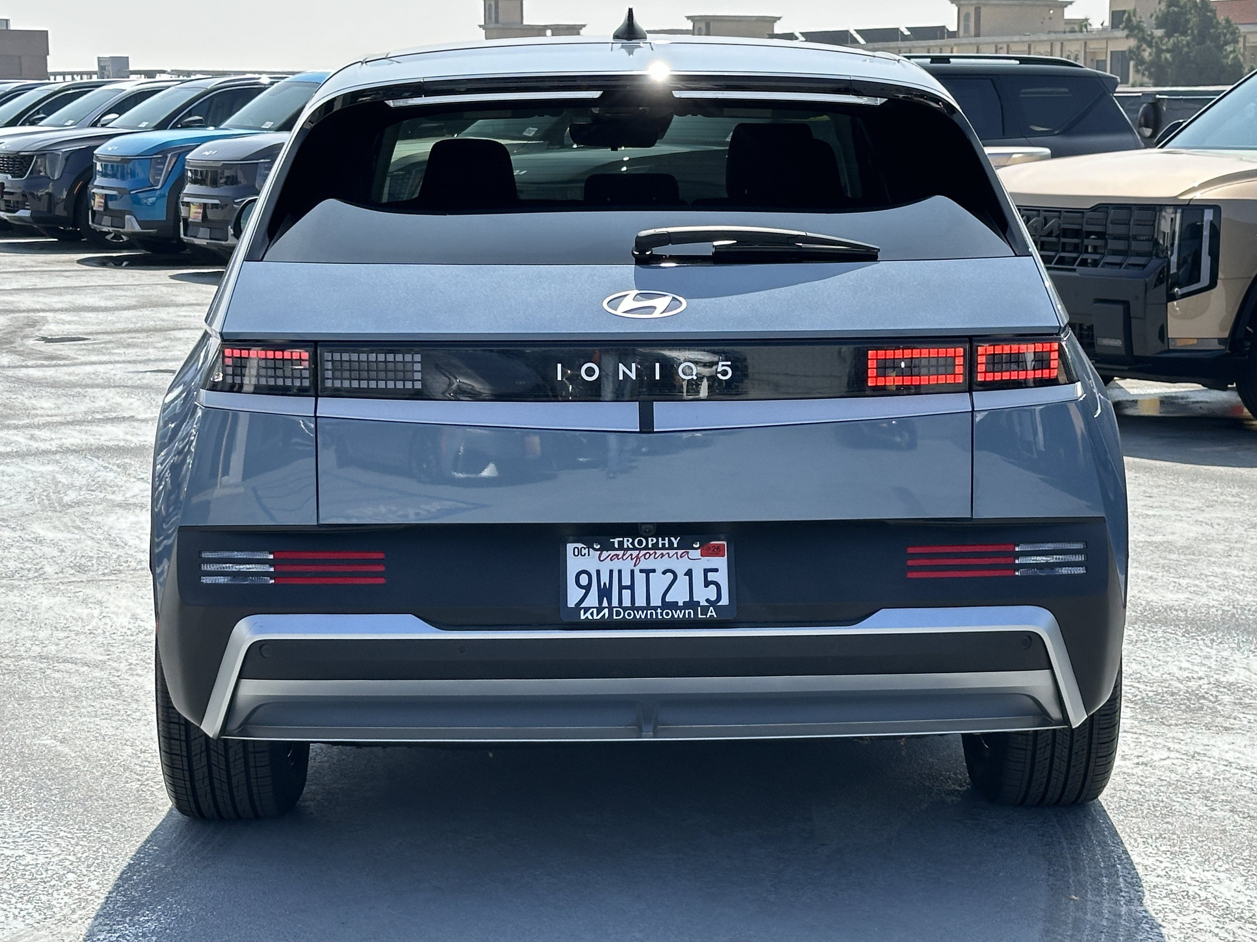Used 2025 Hyundai Ioniq 5 SE RWD image 6