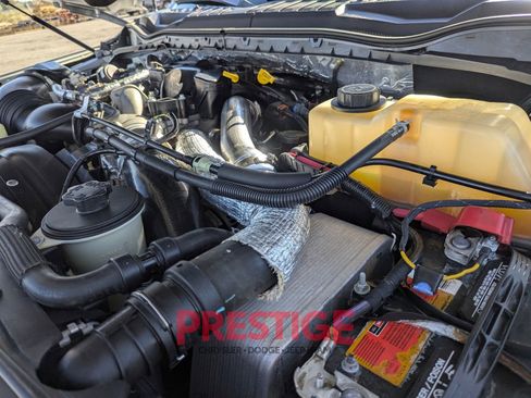Used 2017 Ford F250 Lariat w/ Lariat Value Package AWD/4WD image 32