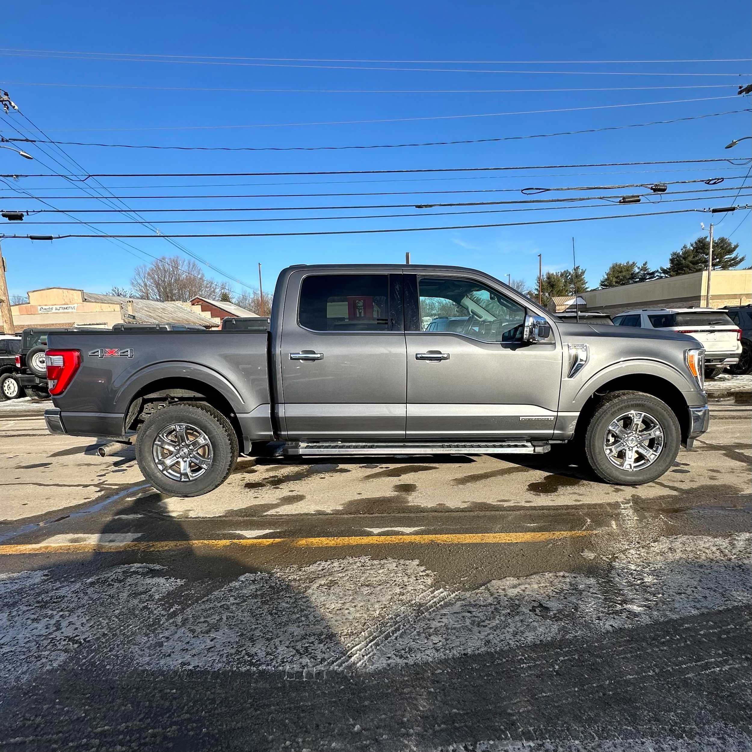 Used 2022 Ford F150 Lariat AWD/4WD image 2