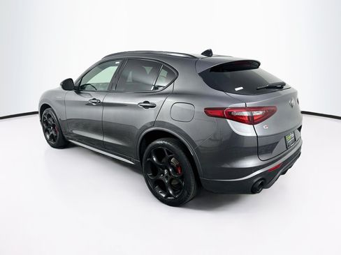 Used 2023 Alfa Romeo Stelvio Veloce AWD/4WD image 5