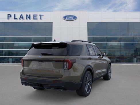 New 2026 Ford Explorer ST-Line w/ ST-Line Street Pack image 10