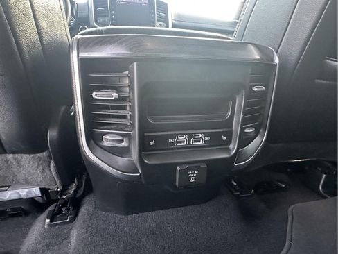 Used 2025 RAM 1500 Laramie AWD/4WD image 27