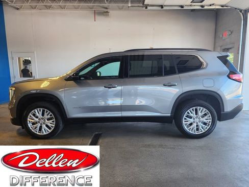 Used 2024 GMC Acadia Elevation AWD/4WD image 1