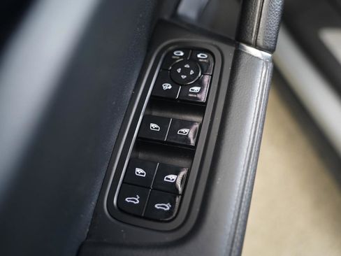 Used 2019 Porsche Cayenne S AWD/4WD image 28