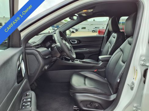 Used 2026 Jeep Compass Limited AWD/4WD image 18