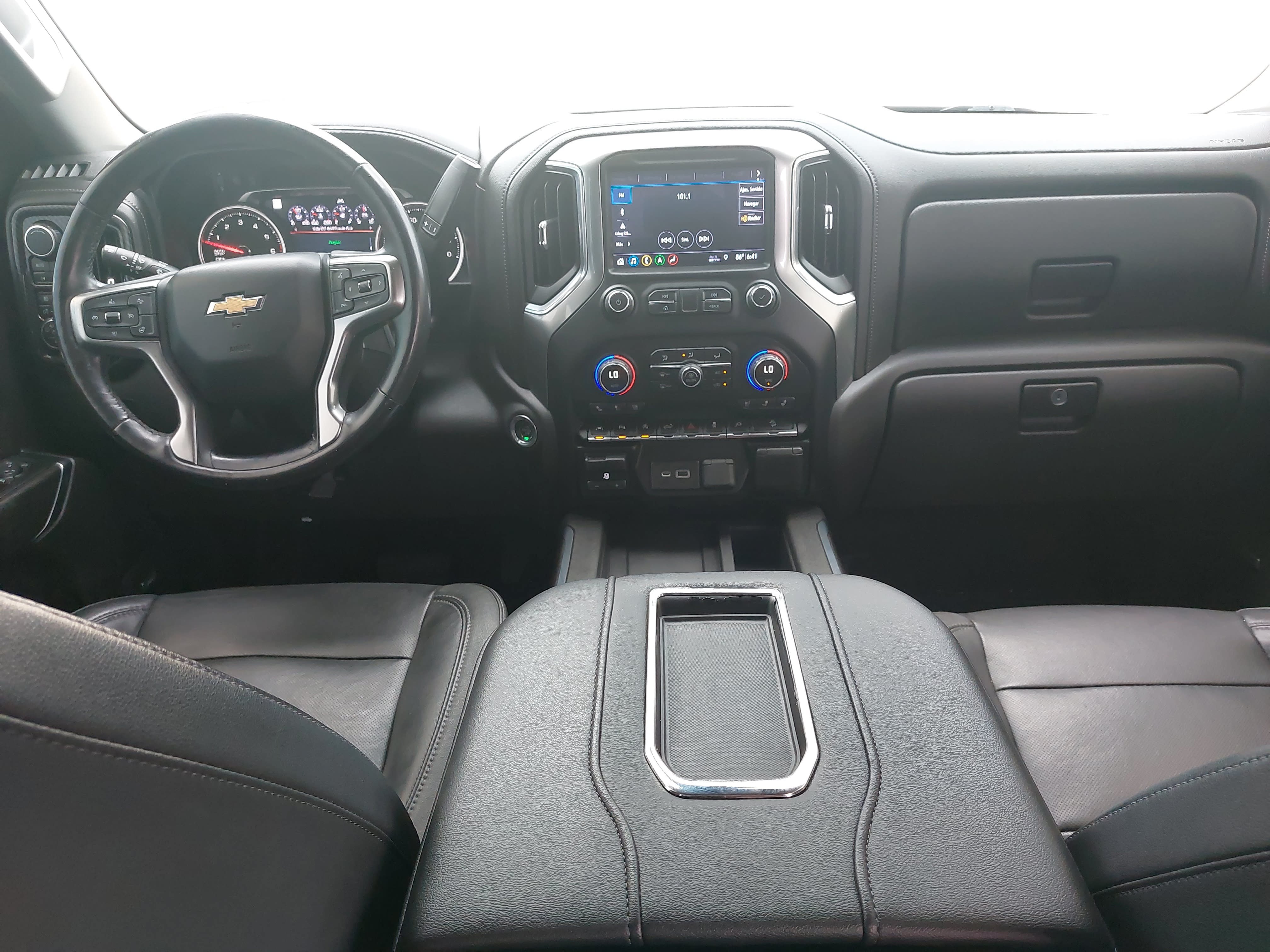 Used 2019 Chevrolet Silverado 1500 LTZ w/ LTZ Plus Package AWD/4WD image 9