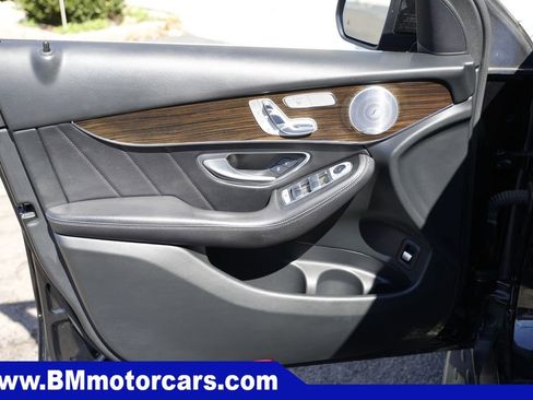 Used 2018 Mercedes-Benz GLC 300 4MATIC Coupe image 22