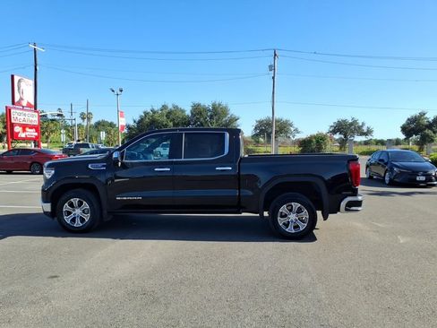 Used 2025 GMC Sierra 1500 SLT RWD image 2
