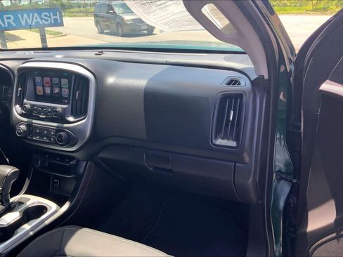Used 2016 Chevrolet Colorado LT w/ LT Convenience Package AWD/4WD image 13