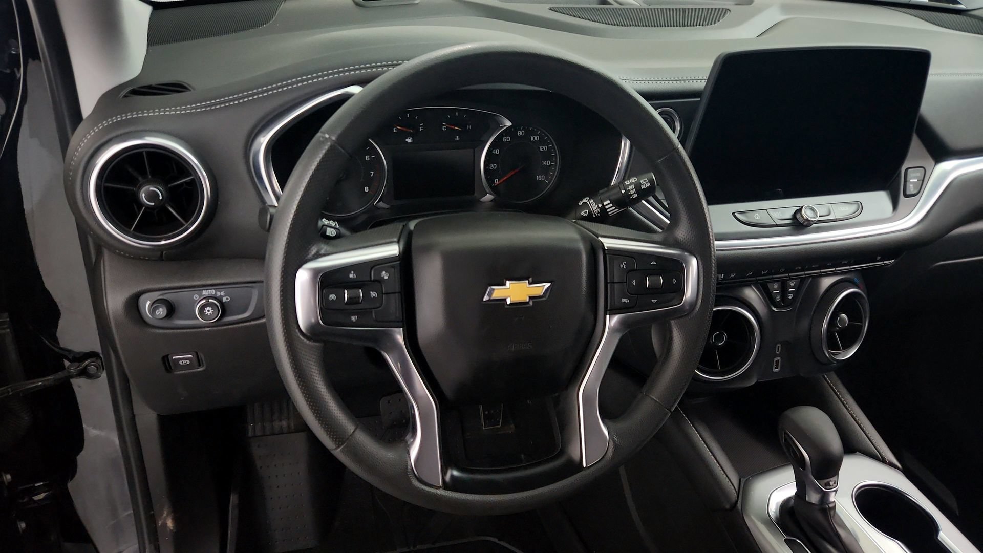 Certified 2024 Chevrolet Blazer LT w/ LPO, Floor Liner Package FWD image 18