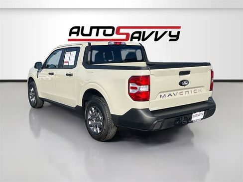 Used 2025 Ford Maverick XLT w/ Equipment Group 302A image 5