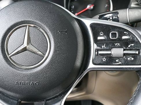 Used 2019 Mercedes-Benz C 300 Sedan image 12
