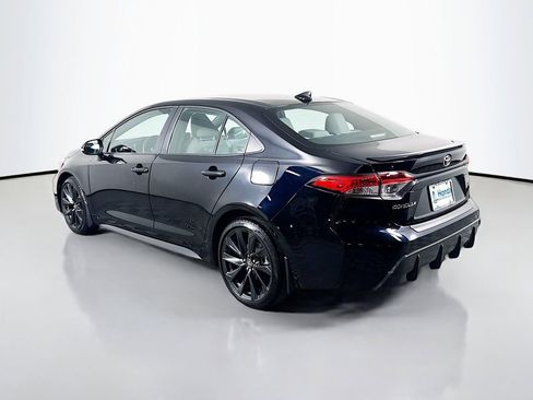 Used 2023 Toyota Corolla SE w/ Carpet Mat Package (TMS) FWD image 5