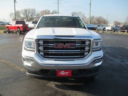 Used 2018 GMC Sierra 1500 SLT w/ SLT Premium Package image 12
