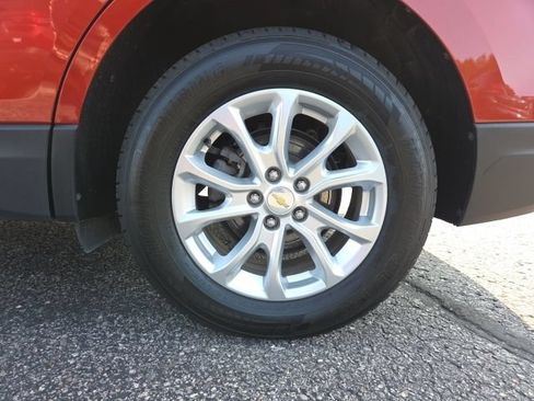 Used 2020 Chevrolet Equinox LS w/ LS Convenience Package AWD/4WD image 11