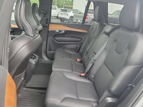 Used 2024 Volvo XC90 B5 Plus w/ Protection Package Premier AWD/4WD image 25