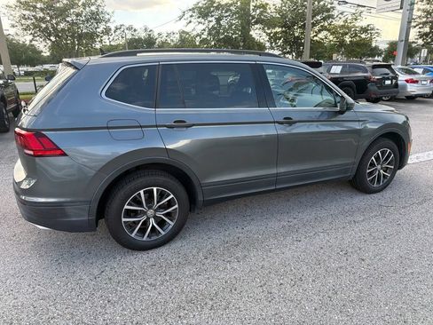 Used 2019 Volkswagen Tiguan SE w/ Panoramic Sunroof Package FWD image 23