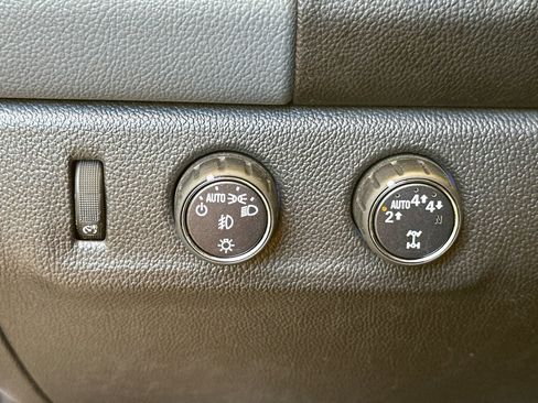 Used 2018 Chevrolet Colorado Z71 AWD/4WD image 31
