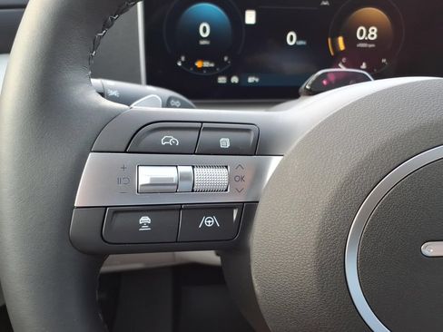 New 2026 Hyundai Tucson Limited FWD image 18