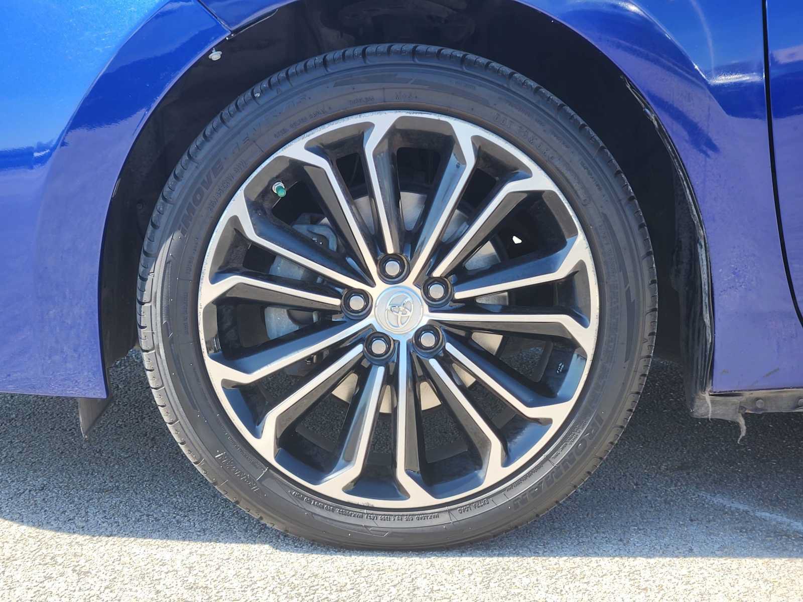Used 2015 Toyota Corolla S FWD image 9