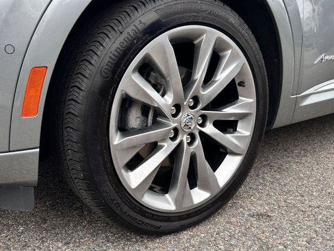 Used 2023 Buick Envision Avenir image 15