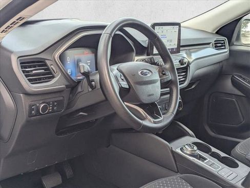 Used 2023 Ford Escape Active image 10