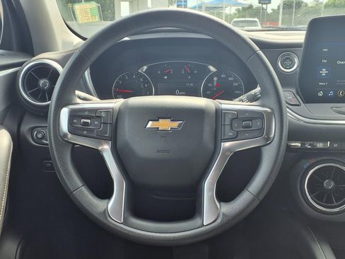 Used 2025 Chevrolet Blazer LT image 14