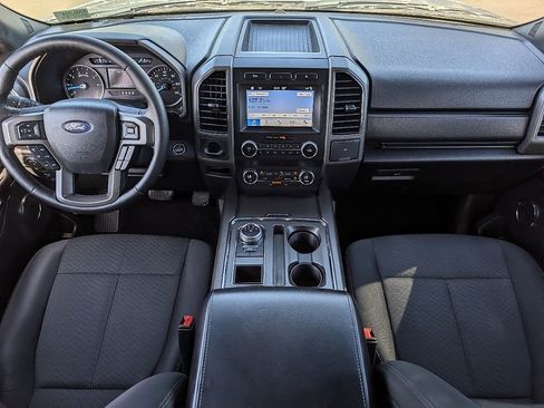 Used 2019 Ford Expedition Max XLT RWD image 22