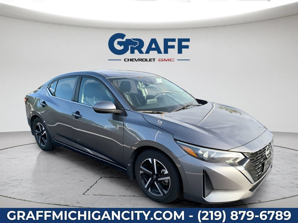 Used 2024 Nissan Sentra SV FWD image 8