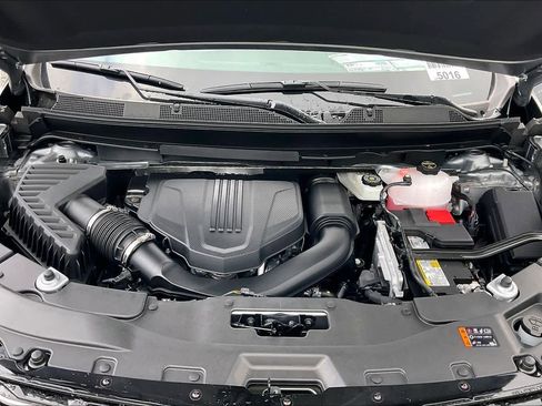 New 2026 Chevrolet Traverse High Country w/ LPO, Floor Liner Package FWD image 16