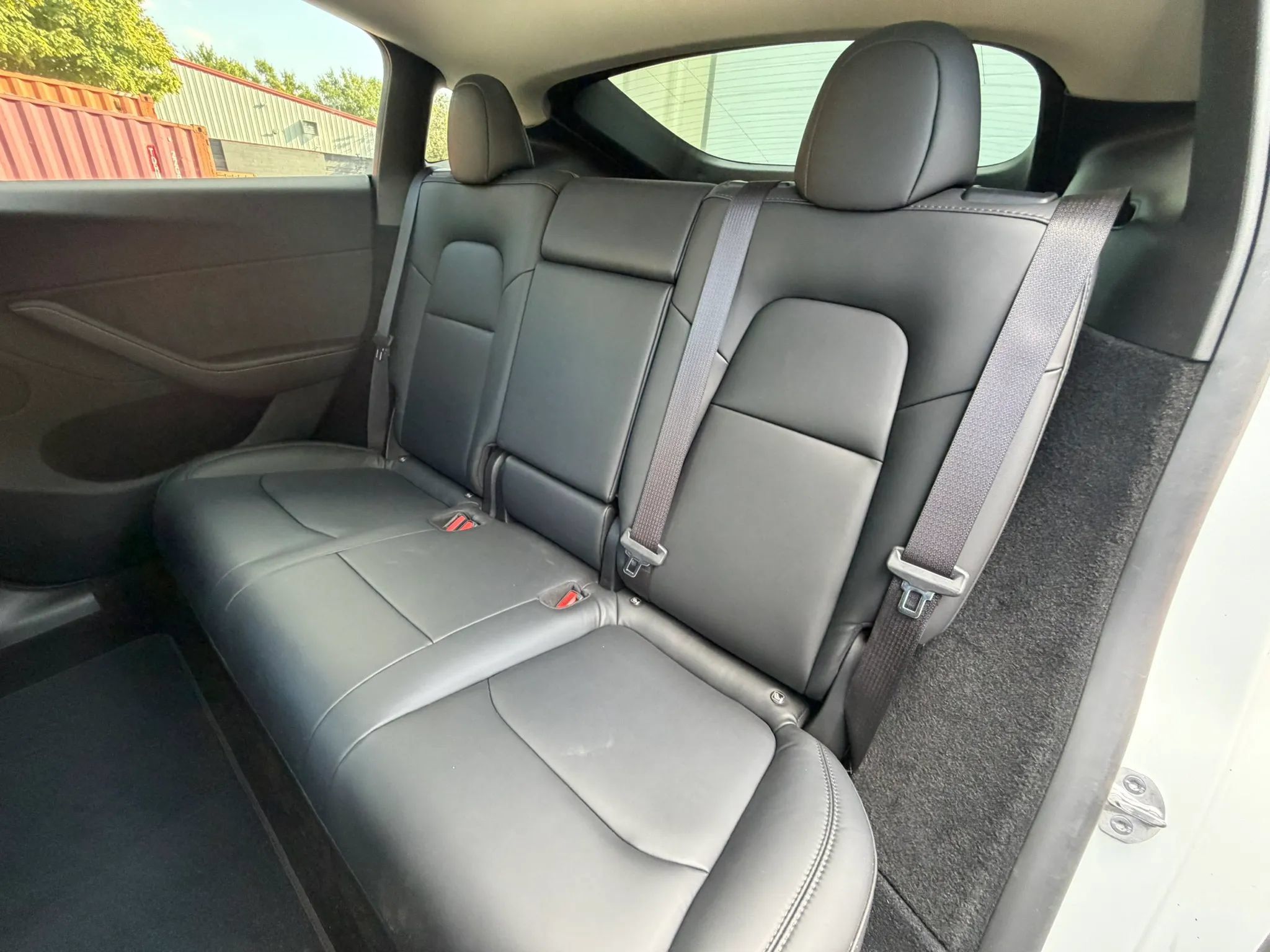 Used 2023 Tesla Model Y Long Range AWD/4WD image 19
