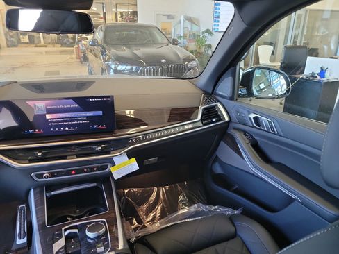 New 2026 BMW X5 xDrive40i image 19