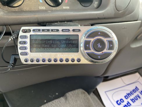 Used 2001 Ford F150 King Ranch image 12