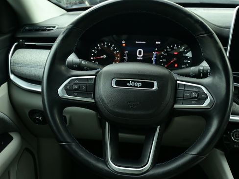 Used 2022 Jeep Compass Latitude w/ Convenience Group image 18