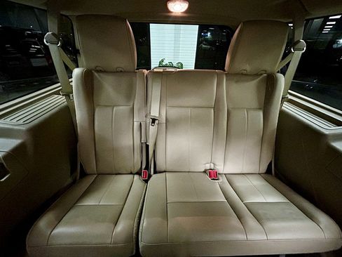 Used 2017 Ford Expedition EL Limited image 18