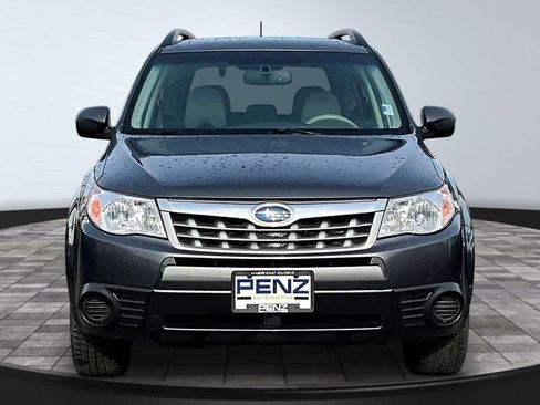 Used 2011 Subaru Forester 2.5X Premium w/ All-Weather Pkg AWD/4WD image 2