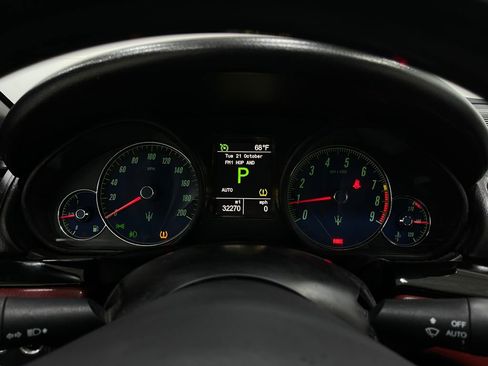 Used 2017 Maserati GranTurismo Convertible image 18