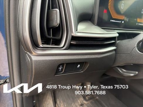 Certified 2024 Kia Sorento S FWD image 16