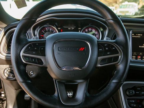 Used 2022 Dodge Challenger GT w/ Plus Package image 16