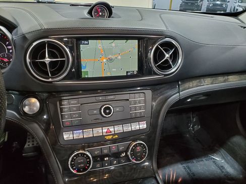 Used 2018 Mercedes-Benz SL 450 image 22