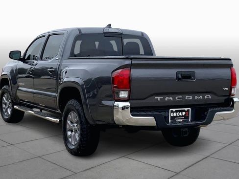 Used 2019 Toyota Tacoma SR5 image 11