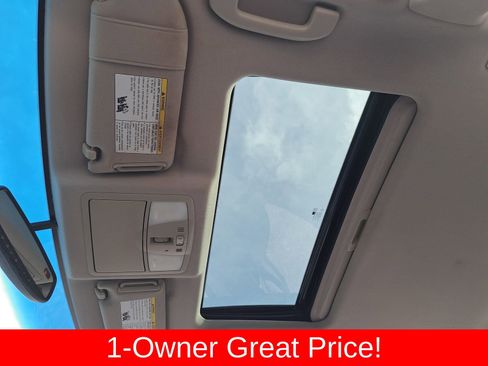 Used 2012 INFINITI G37 Journey w/ Premium Pkg image 31