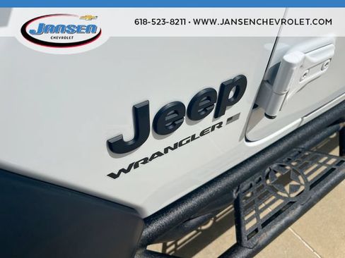 Used 2024 Jeep Wrangler Unlimited Sport AWD/4WD image 30